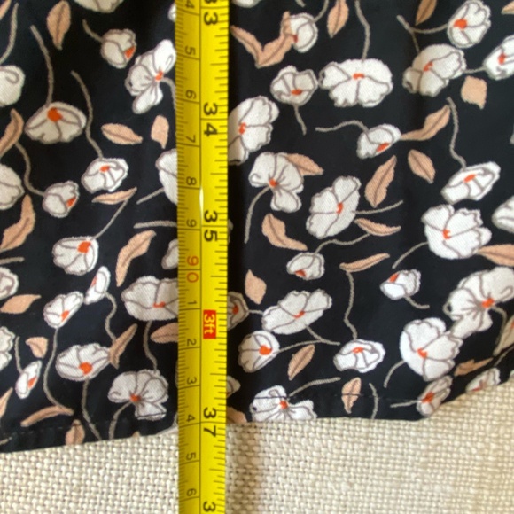 Pieces Black White Floral Flutter Long Sleeve Smocked Mock Neck Dress-Sz-XL - Picture 11 of 16